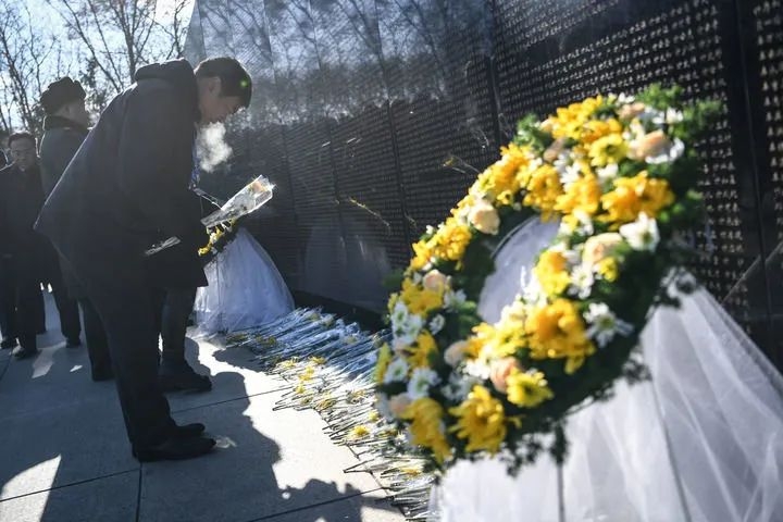 112710.jpg 112710.jpg